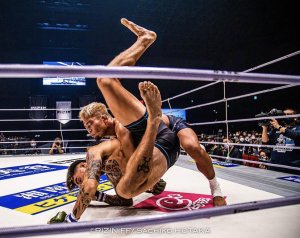 Rizin 39 Zach Zane vs Koji Takeda