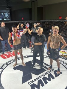 Dan Chow defeated Nai Hasegawa